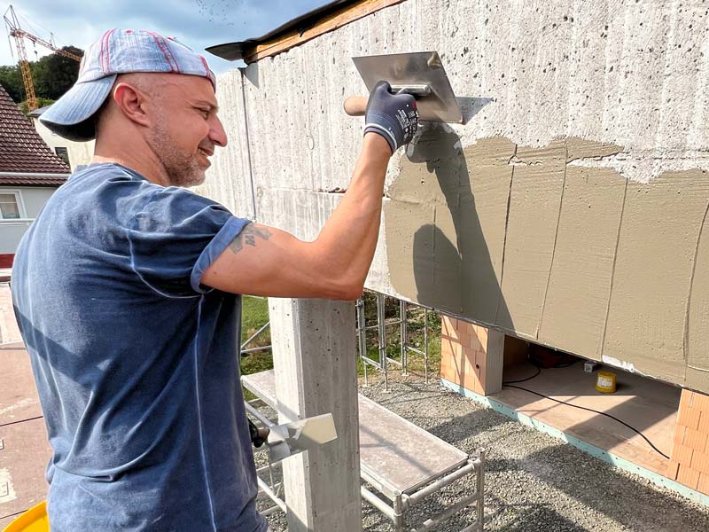 Spachtelarbeiten auf Rohbeton im Landkreis Straubing-Bogen